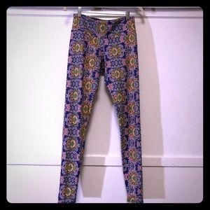 Onzie Purple Flower Sacred Geometry Long Leggings